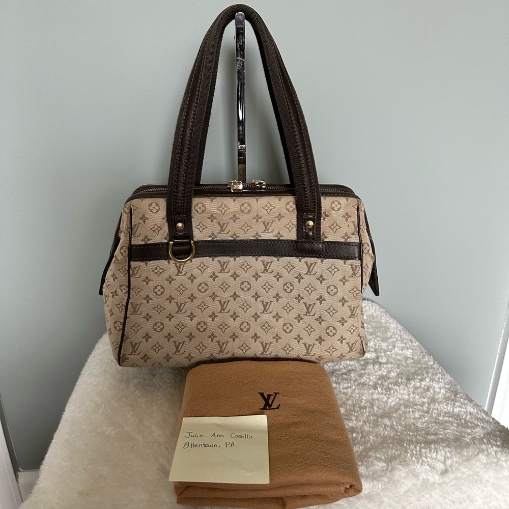 Louis Vuitton Josephine Mini Lin Pm